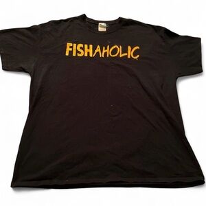 Men’s Vintage “Fishaholic” Black Spellout Shirt Size XL. Flaws shown in pics